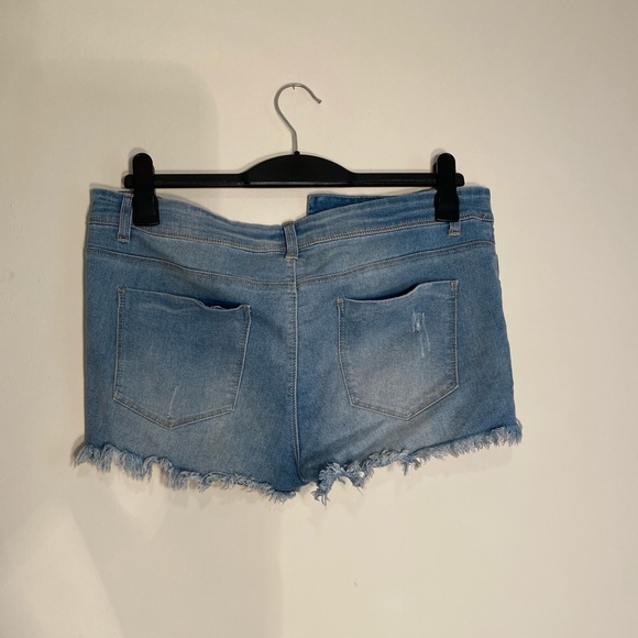 Mid Rise Distressed Jean Shorts - Picture 2 of 4